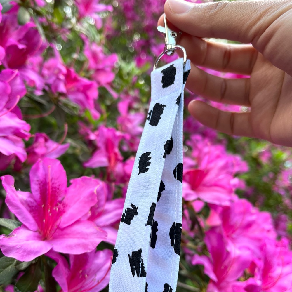 Fabric Wristlet Keyrings –  White with Black Swatches